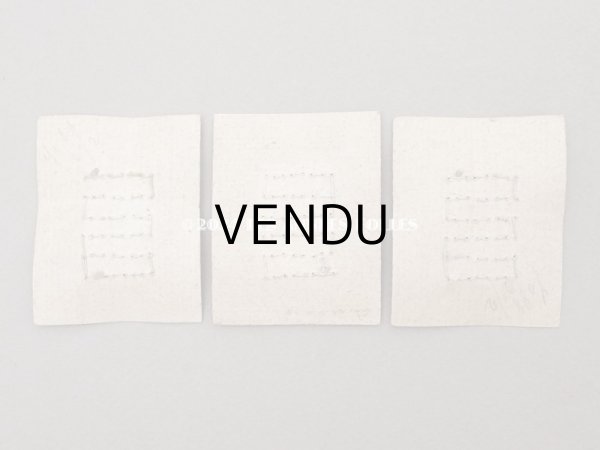 画像3: アンティーク マザーオブパール製 極小 ボタン 5mm 24ピース シェルボタン 枯草色（淡いカーキ) (3)