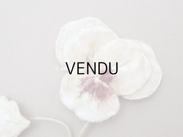 画像2: ＊蚤の市＊アンティーク パンジーの布花 ホワイトベージュ (2)