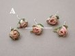 画像2: アンティーク 小さな薔薇の布花 5〜6ピースのセット パウダーピンク ドール用 (2)