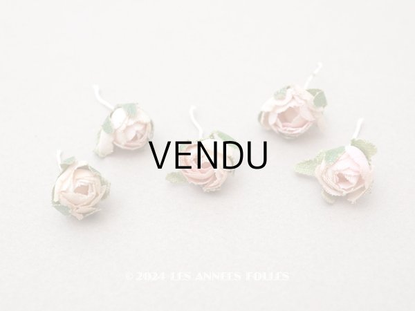 画像1: アンティーク 小さな薔薇の布花 5〜6ピースのセット パウダーピンク ドール用 (1)