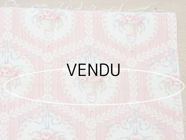 画像10: 【セール対象外】アンティーク  ローズパニエ柄 ファブリック 2点セット 81×49〜54cm & 35×60〜63cm (10)