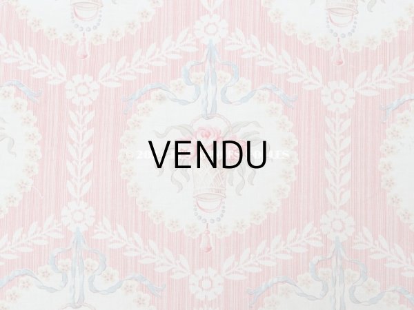 画像3: 【セール対象外】アンティーク  ローズパニエ柄 ファブリック 2点セット 81×49〜54cm & 35×60〜63cm (3)