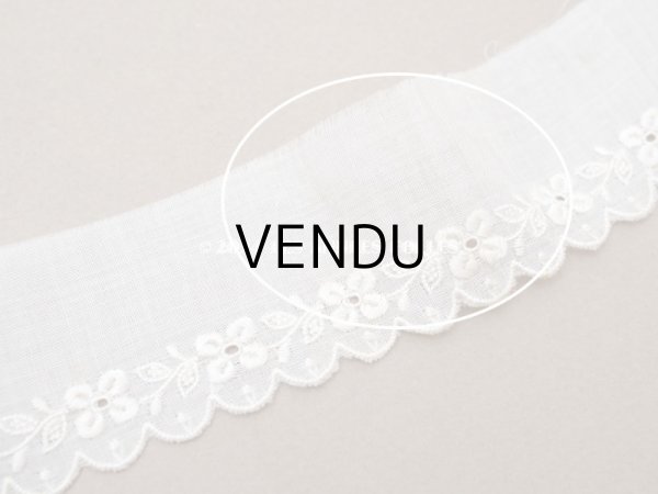 画像5: 19世紀末 アンティーク 花刺繍のスカラップレース オーガンジー 3.6cm幅  (5)
