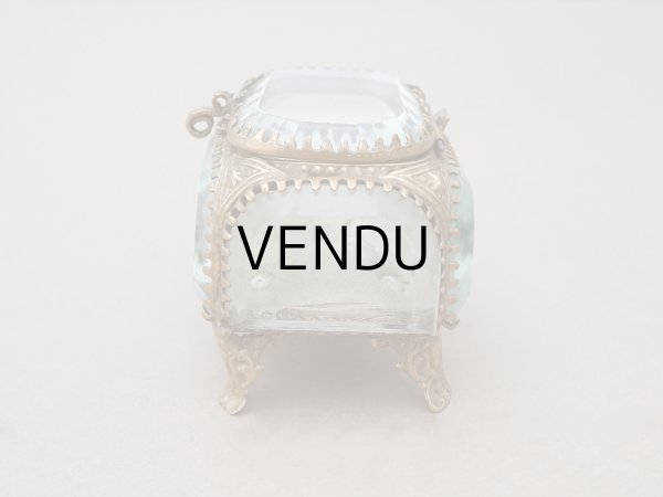 画像5: 19世紀末 アンティーク 小さなジュエリーボックス カーキグレイのシルククッション  (5)