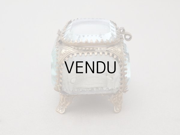 画像6: 19世紀末 アンティーク 小さなジュエリーボックス カーキグレイのシルククッション  (6)