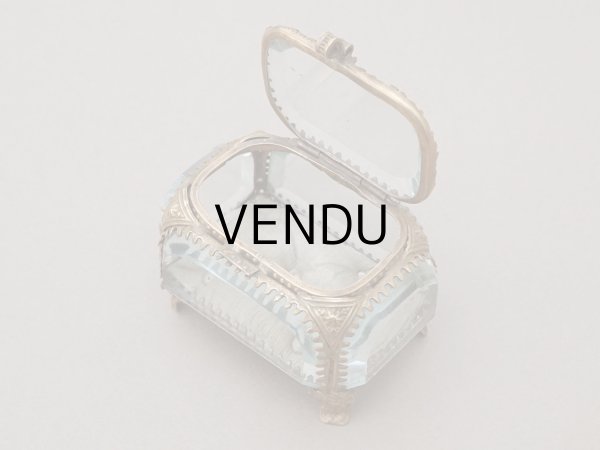 画像9: 19世紀末 アンティーク 小さなジュエリーボックス カーキグレイのシルククッション  (9)