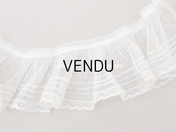 画像2: 【セール対象外】アンティーク フリルレース チュールレース エクリュ 85cm 6.3cm幅  (2)