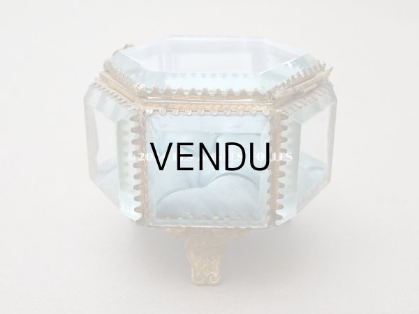 画像7: 19世紀末 アンティーク ジュエリーボックス 6角形 スモーキーブルーのシルク製クッション (7)