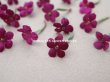 画像2: アンティーク 勿忘草の布花  赤紫 19ピースのセット 約15mm (2)
