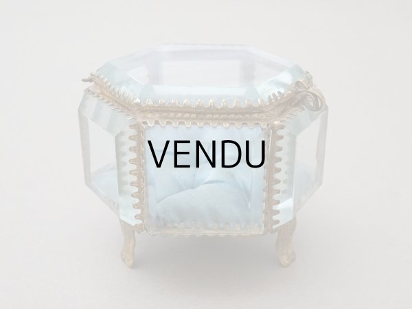 画像6: 19世紀末 アンティーク ジュエリーボックス 6角形 スモーキーブルーのシルク製クッション (6)