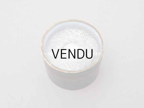 画像2: アンティーク プランタン百貨店  硝子の蓋の糸箱 スレッドケース - AU PRINTEMPS - (2)