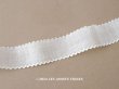 画像1: アンティーク スカラップレース 刺繍入り 1.89m 3.3cm幅 コットンオーガンジー (1)