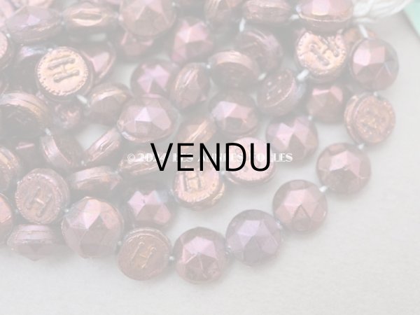 画像3: アンティーク  イニシャル入り ガラスビーズ フレンチジェット ラウンド型 カット入り 8mm 約45ピース ブラウン (3)