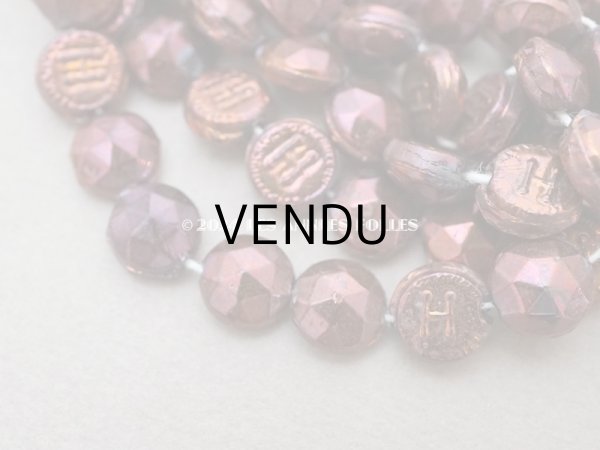 画像5: アンティーク  イニシャル入り ガラスビーズ フレンチジェット ラウンド型 カット入り 8mm 約45ピース ブラウン (5)