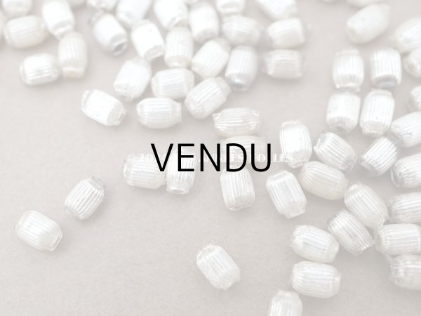 画像2: アンティーク 極小 スフレビーズ ライン入り 筒型 シルバー 3×5mm 600ピース 吹きガラス製ビーズ  (2)