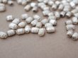 画像6: アンティーク 極小 スフレビーズ ライン入り 筒型 シルバー 3×5mm 600ピース 吹きガラス製ビーズ  (6)