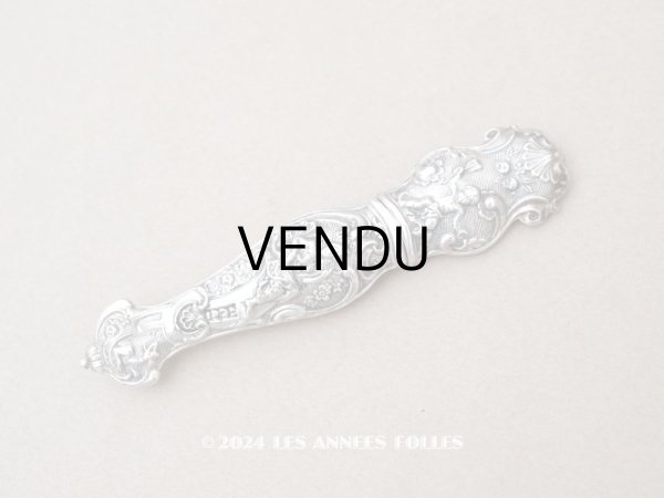 画像1: ＊蚤の市＊アンティーク シルバー製 天使のニードルケース ロココ調  (1)