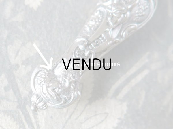 画像7: ＊蚤の市＊アンティーク シルバー製 天使のニードルケース ロココ調  (7)