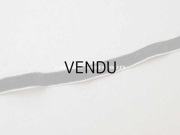 画像6: 19世紀末 アンティーク シルク製 黒 ベルベットリボン ホワイトの縁取り 1m 10mm幅  (6)