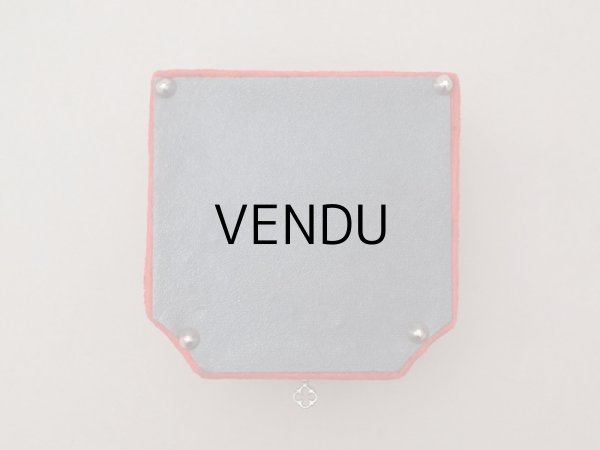 画像16: 19世紀末 アンティーク バカラ社のクリスタル香水瓶入り 裁縫箱 レッド＆パウダーブルー ベルベット＆シルククッション (16)