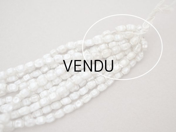 画像5: アンティーク 極小 スフレビーズ ライン入り 筒型 凹凸 シルバー  吹きガラス製ビーズ 2.5×4mm 約820ピース (5)