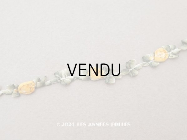 画像1: ＊蚤の市＊アンティーク シルク製 薔薇のロココトリム 山吹色 ロココリボン  (1)