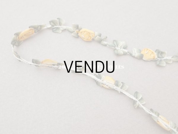 画像4: ＊蚤の市＊アンティーク シルク製 薔薇のロココトリム 山吹色 ロココリボン  (4)