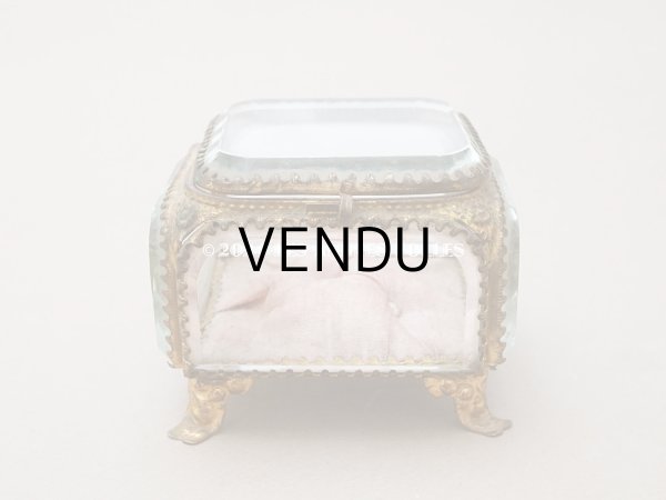 画像13: 19世紀末 アンティーク ジュエリーボックス ピンクのシルククッション  (13)