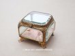 画像1: 19世紀末 アンティーク ジュエリーボックス ピンクのシルククッション  (1)
