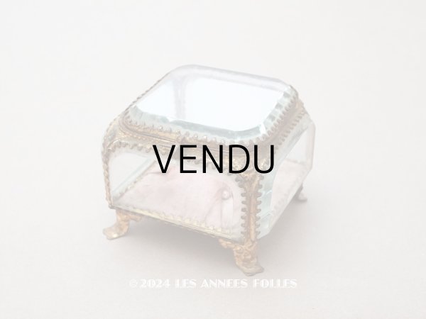 画像1: 19世紀末 アンティーク ジュエリーボックス ピンクのシルククッション  (1)