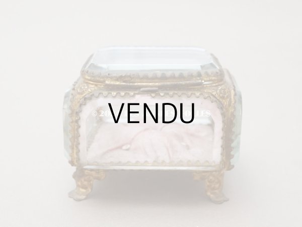 画像14: 19世紀末 アンティーク ジュエリーボックス ピンクのシルククッション  (14)