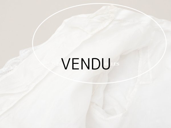 画像15: 1900年頃 アンティーク ドール&ベビー用 袖付きケープ ドット刺繍のコットンファブリック＆レース 裏地付き (15)