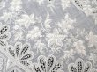 画像12: 19世紀末 アンティーク 結婚式のハンカチ モノグラム刺繍入り ホワイトワーク＆手編みのヴァランシエンヌレース (12)