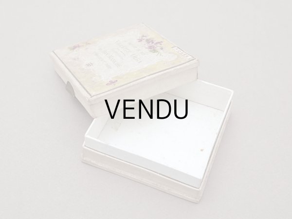 画像9: アンティーク ボンマルシェ 菫のパウダーボックス POUDRE DE RIZ VIOLETTE OLGA - PARFUMERIE DU BON MARCHE PARIS - (9)