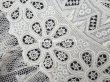 画像18: 19世紀末 アンティーク 結婚式のハンカチ モノグラム刺繍入り ホワイトワーク＆手編みのヴァランシエンヌレース (18)