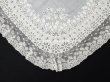 画像4: 19世紀末 アンティーク 結婚式のハンカチ モノグラム刺繍入り ホワイトワーク＆手編みのヴァランシエンヌレース (4)