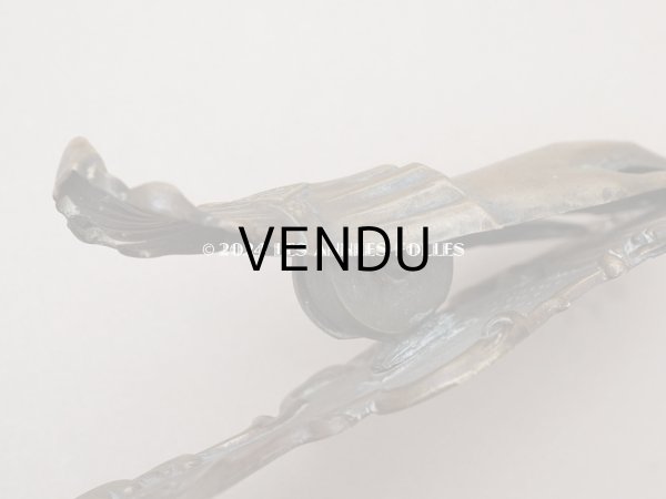 画像9: アンティーク ブロンズ製 ハンドモチーフの大きなクリップ  (9)