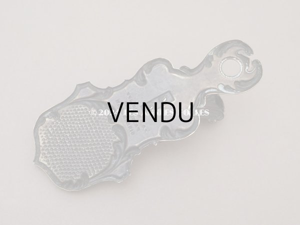 画像10: アンティーク ブロンズ製 ハンドモチーフの大きなクリップ  (10)