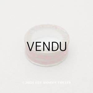 画像: 19世紀末 アンティーク 星柄 ガラスの蓋の小さな紙箱