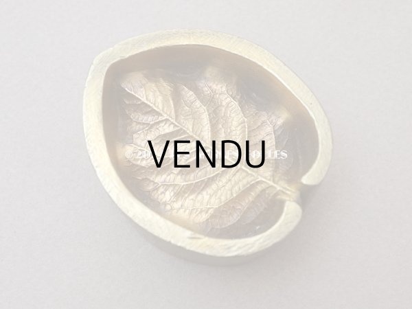 画像4: 19世紀末 アンティーク こて リーフ 型押し  (4)