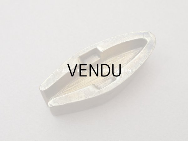 画像3: 19世紀末 アンティーク こて 花びら 型押し  (3)