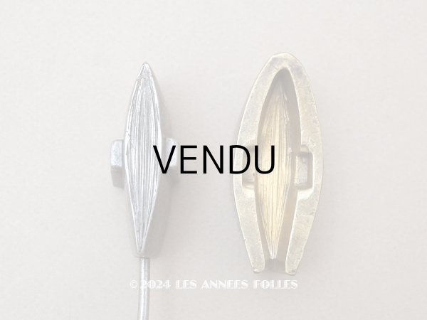 画像1: 19世紀末 アンティーク こて 花びら 型押し  (1)