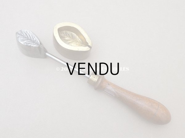 画像4: 19世紀末 アンティーク こて リーフ 型押し  (4)