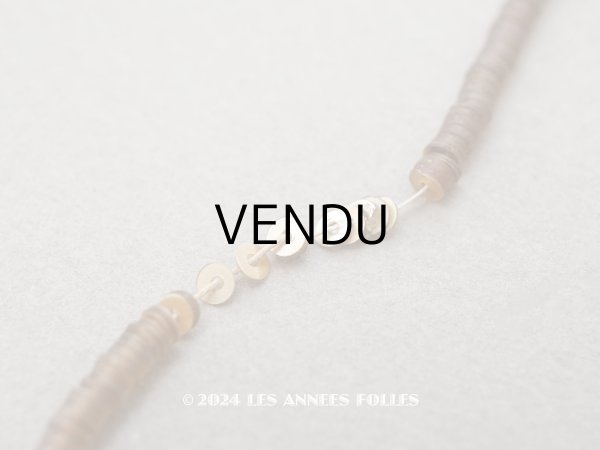 画像1: アンティーク ゼラチン製 スパンコール 2.5mm シャンパンゴールド (1)