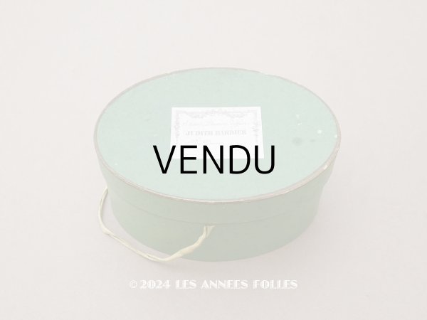 画像1: アンティーク  布花＆フェザーの紙箱 帽子箱 FLEURS, PLUMES, COIFFURES - JUDITH BARBIER -  (1)