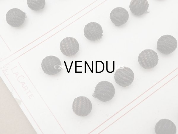 画像7: アンティーク 8mm 黒＆ブラウンのストライプ シルク製 くるみボタン 12ピースのセット (7)