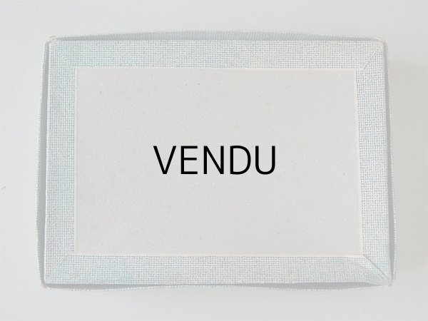 画像8: ＊蚤の市＊ アンティーク ジャンヌダルクのお菓子箱 & プチバトーのボックスのセット (8)