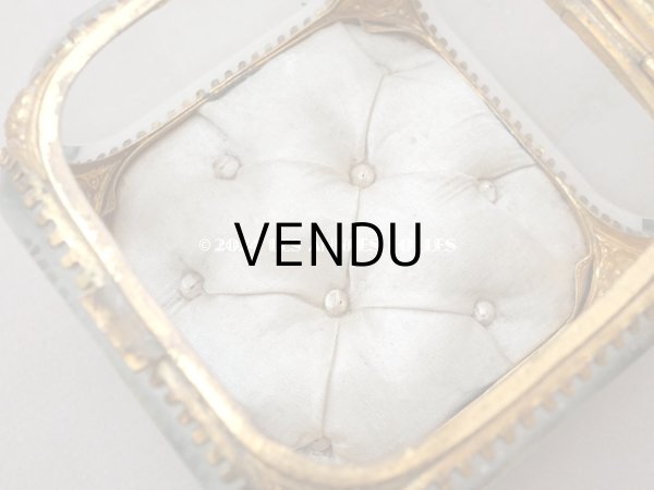 画像8: 19世紀末 アンティーク 大きなジュエリーボックス アイボリーのシルククッション  (8)