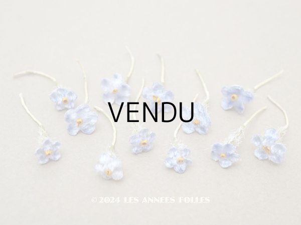 画像1: アンティーク 勿忘草 ベルベットの布花  青紫 12ピースのセット 8mm&12mm (1)