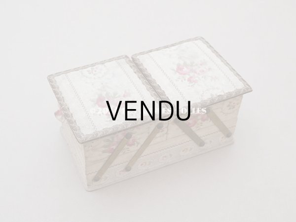 画像2: 1900年頃 アンティーク 薔薇＆リボン＆メダイヨン  カルトナージュボックス アコーディオン式 (2)
